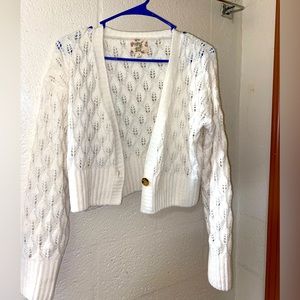 Cropped sweater